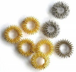 Masážní prstýnek - 27mm - zlatý